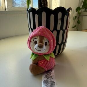 Chip and Dale Keychain Tokyo strawberry collection